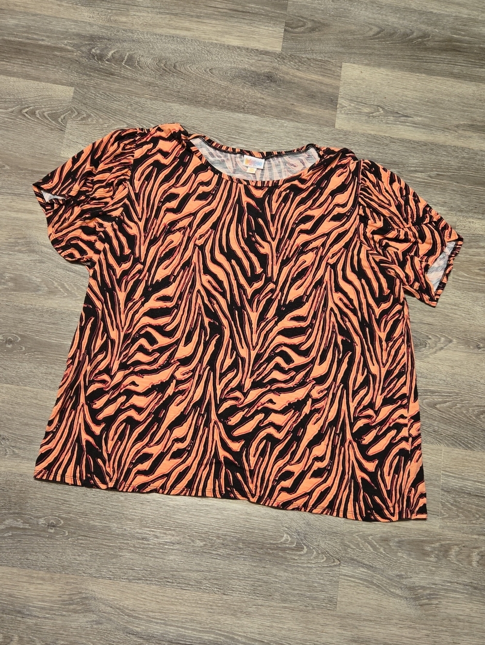 Lularoe Pink And Black Zebra Stripe Olive Top Size 3x
